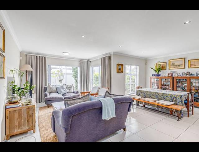 3 BEDROOM CLUSTER FOR SALE IN BRYANSTON WEST